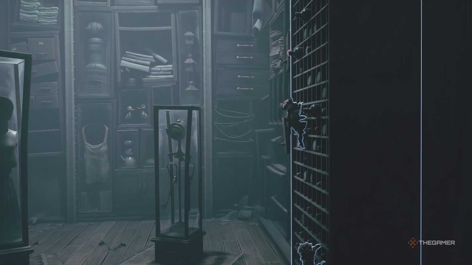 How To Sneak Past Kin And Mini Kin In Chapter 3 Of Little Nightmares 3