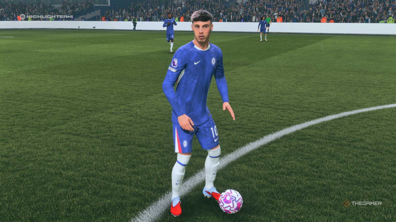 The best attack midfielders in the Pitch in EA games 326. Color Palmer.