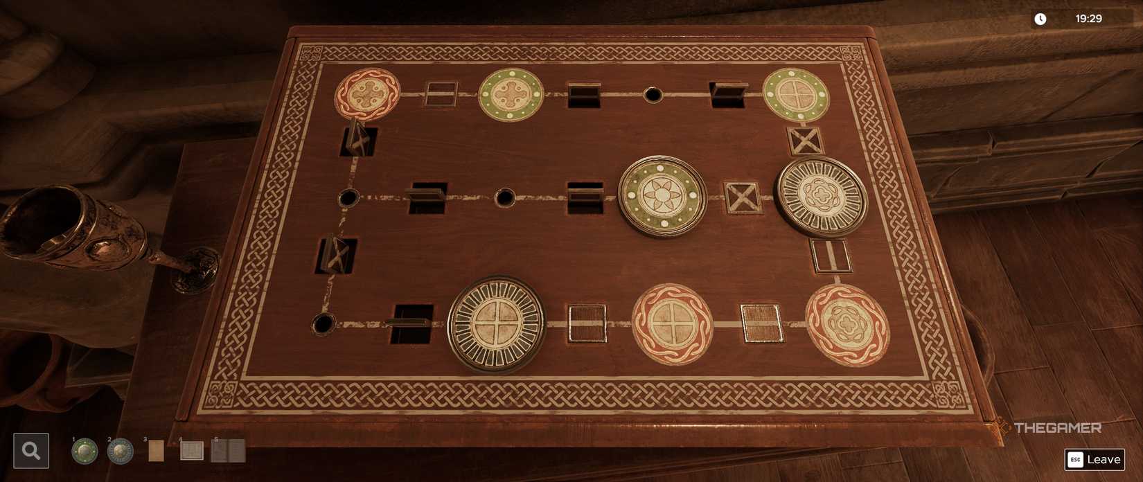 The engraved seals puzzle in Dracula's Feast in Escape Simulator 2.