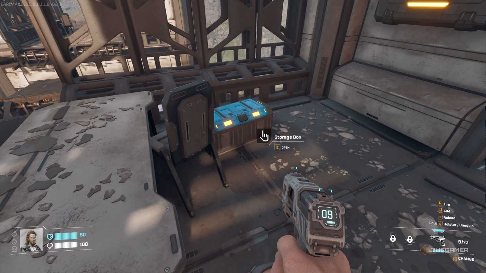 StarRupture blue storage box in abandoned bases.