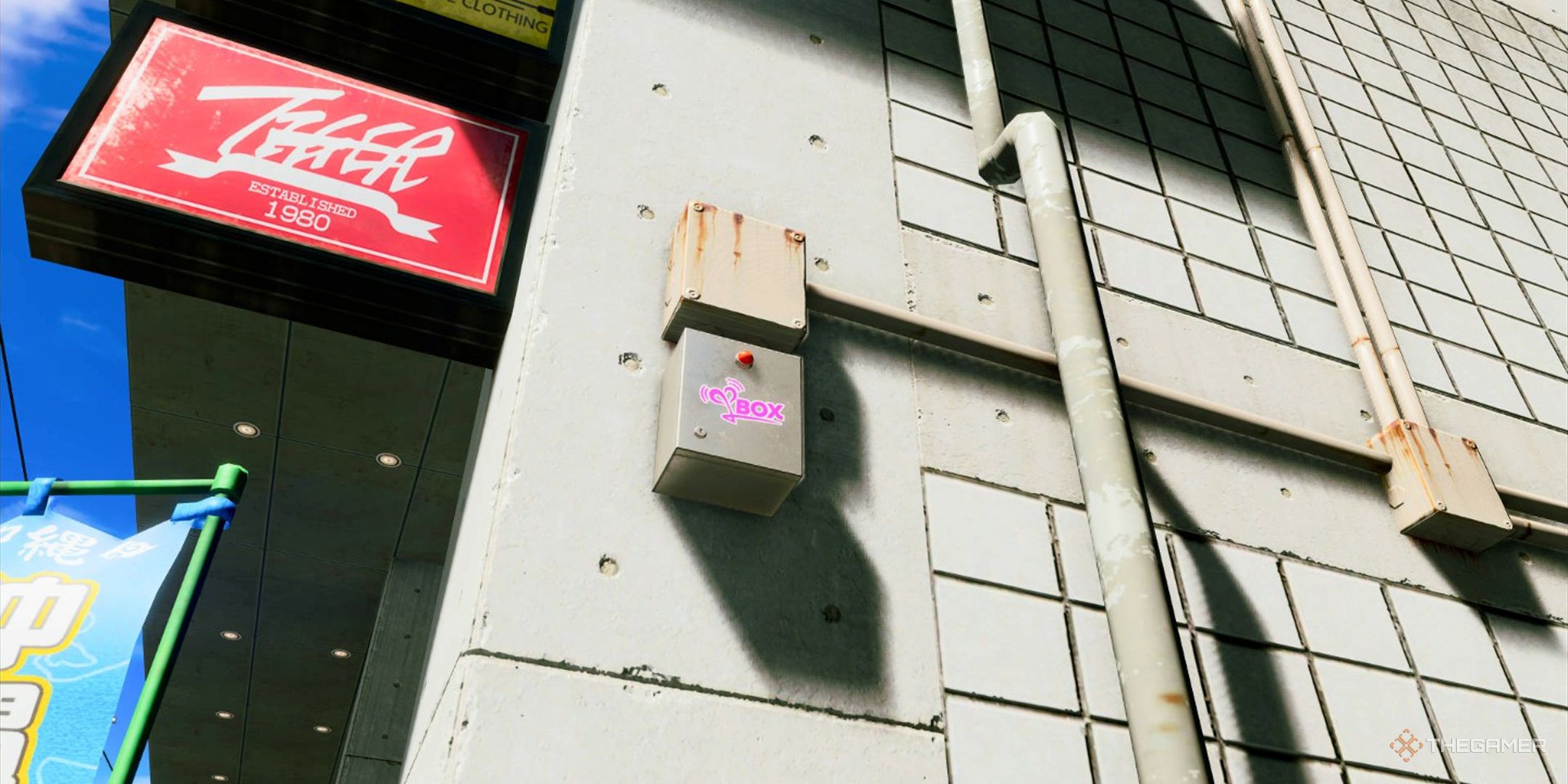 A love box in Downtown Ryukyu Yakuza Kiwami 3.
