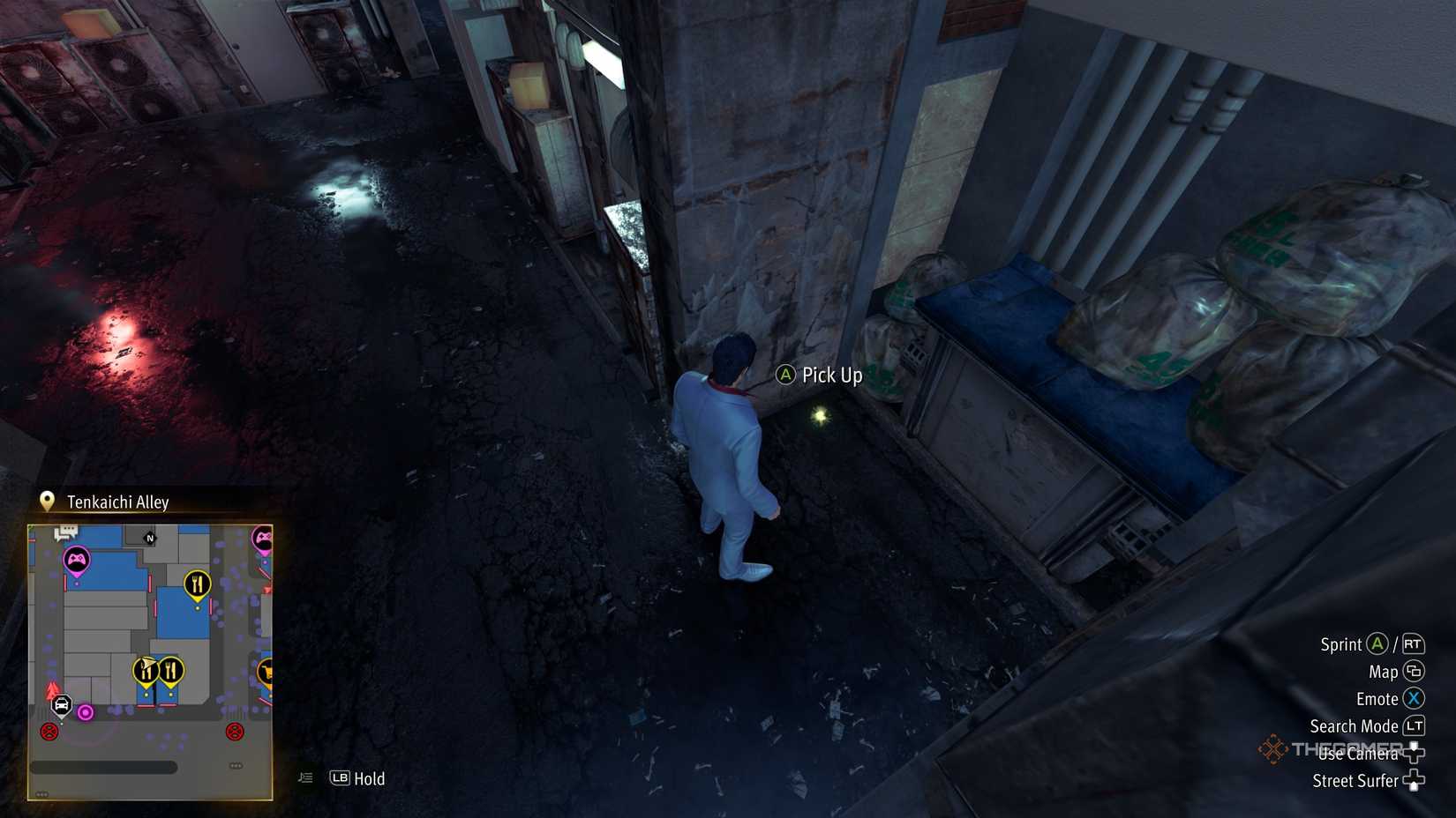 Kiryu next to the D2 Kamurocho locker key in Yakuza Kiwami 3.