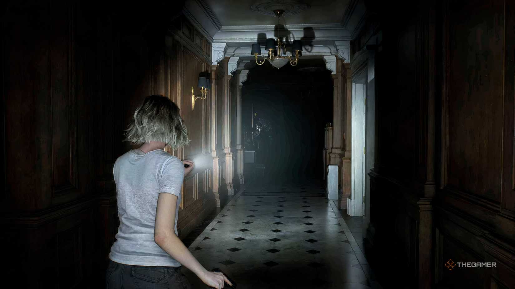 Grace defies her enemies in the dark hallways of Resident Evil Requiem.