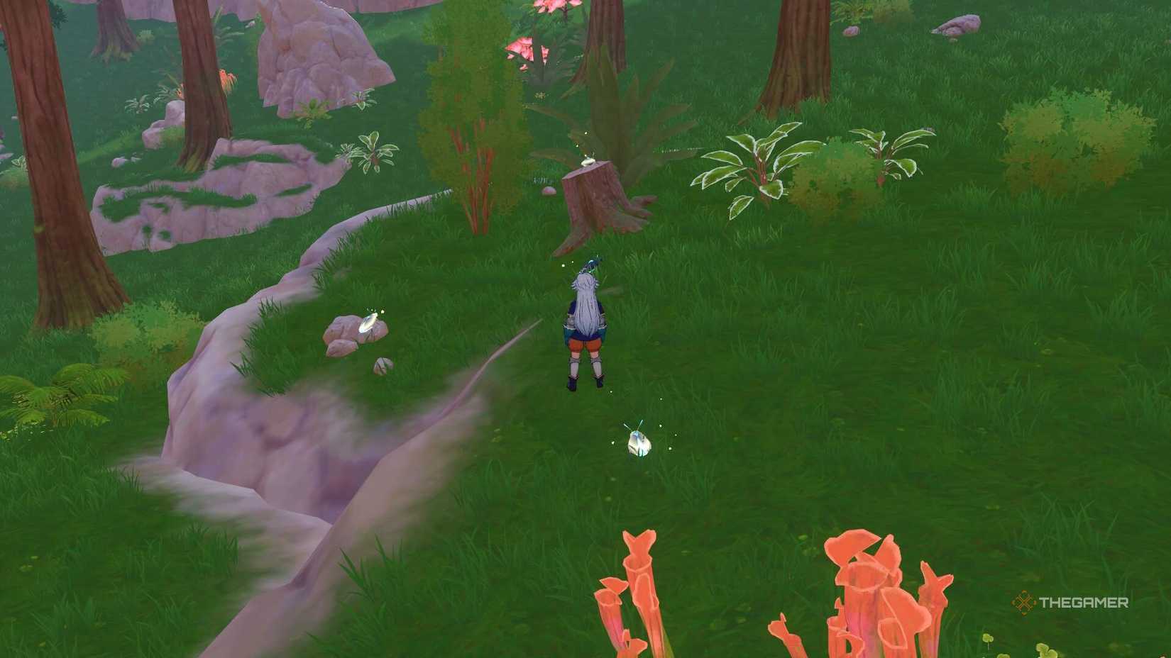 In The Seven Deadly Sins Origins, the main character has various spirit fireflies around him.