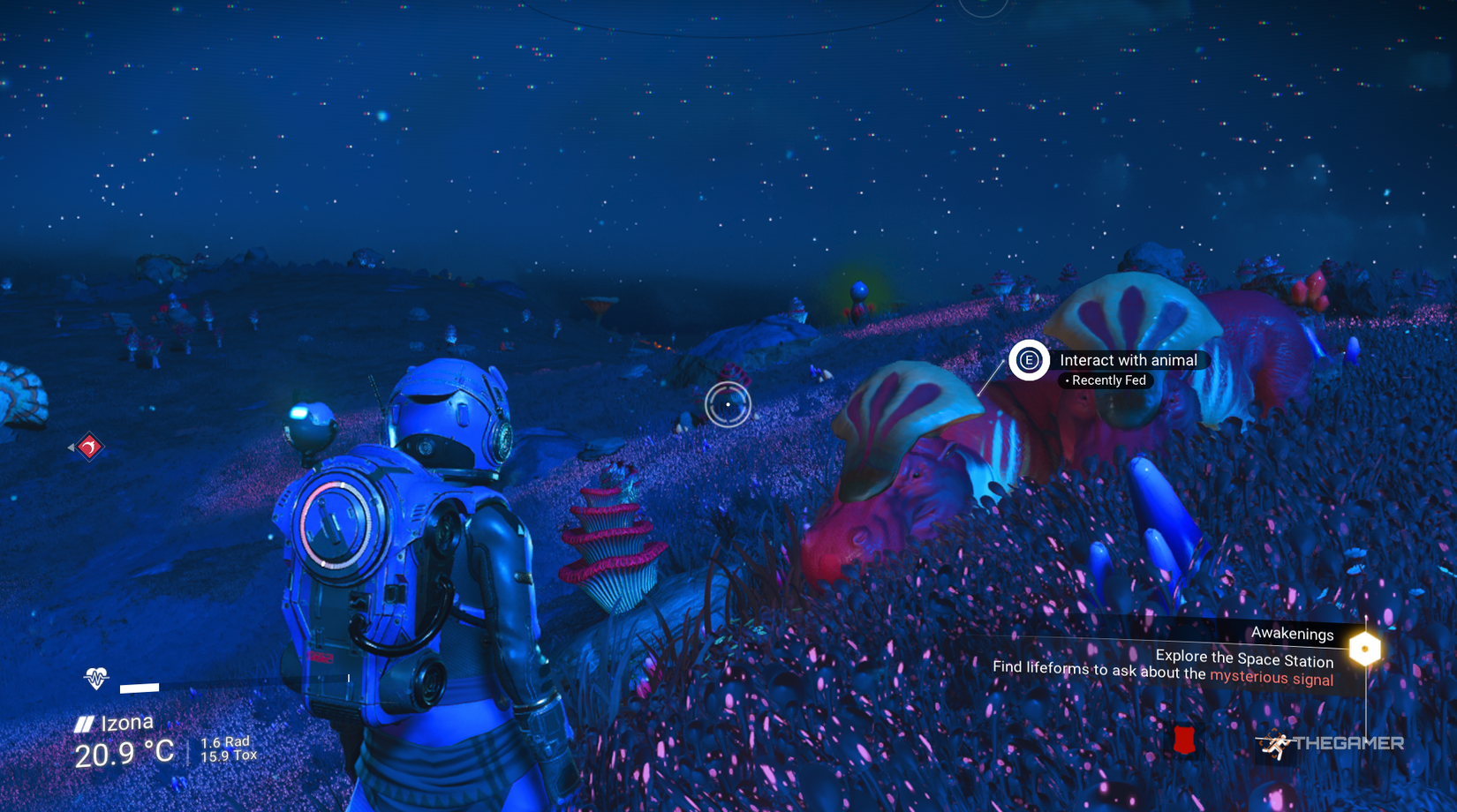 Interacting with a creature in No Man's Sky.