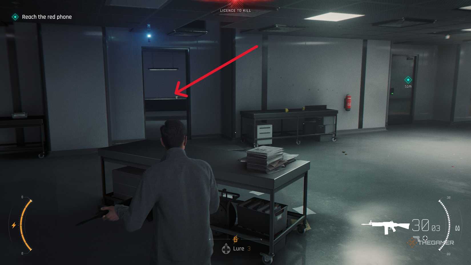 A player getting all the playing cards in 007 First Light.
