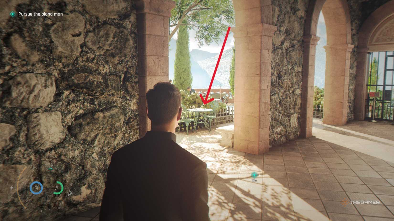 A player getting all the playing cards in 007 First Light.