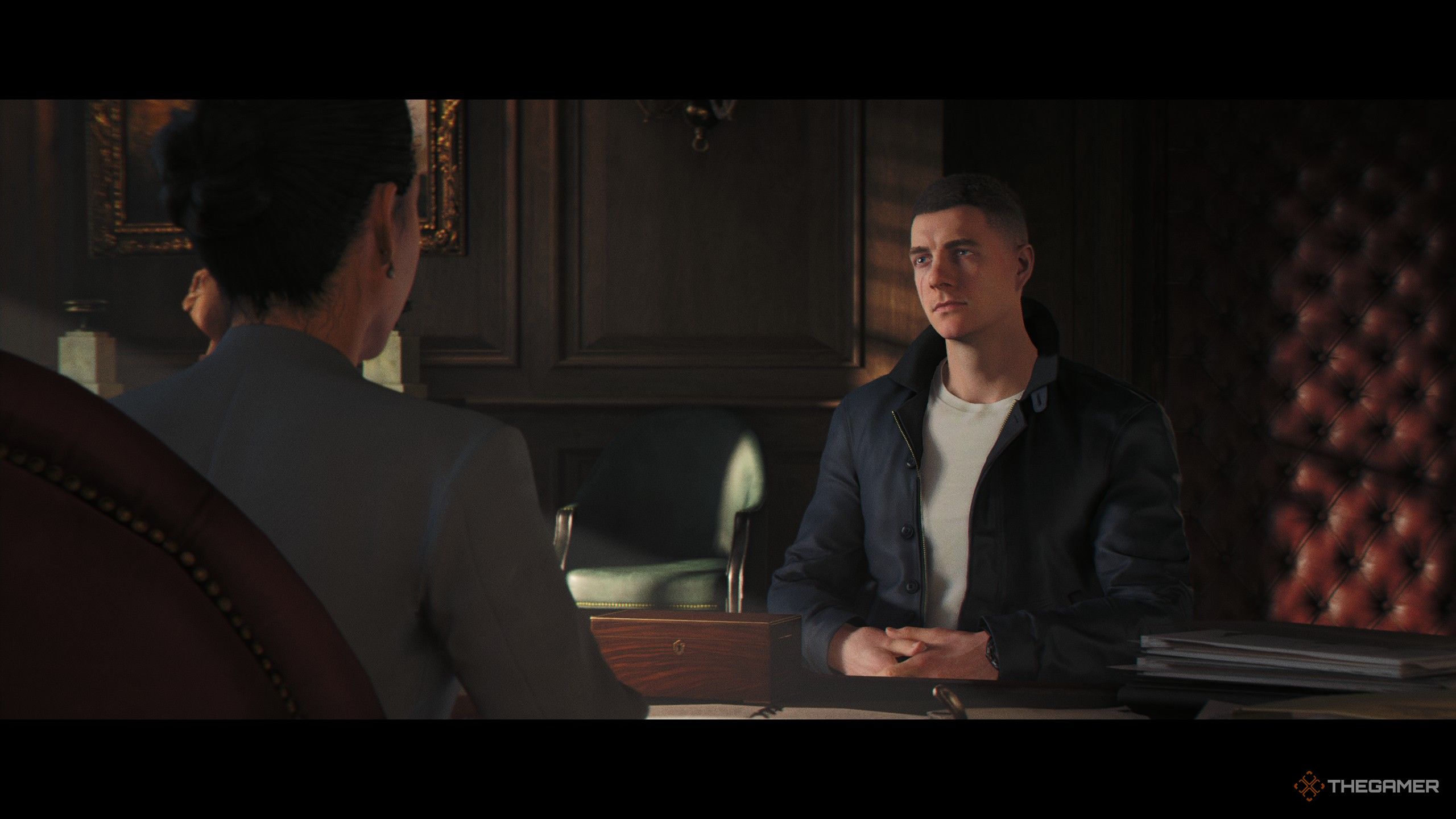 How Many Chapters Are In 007 First Light?