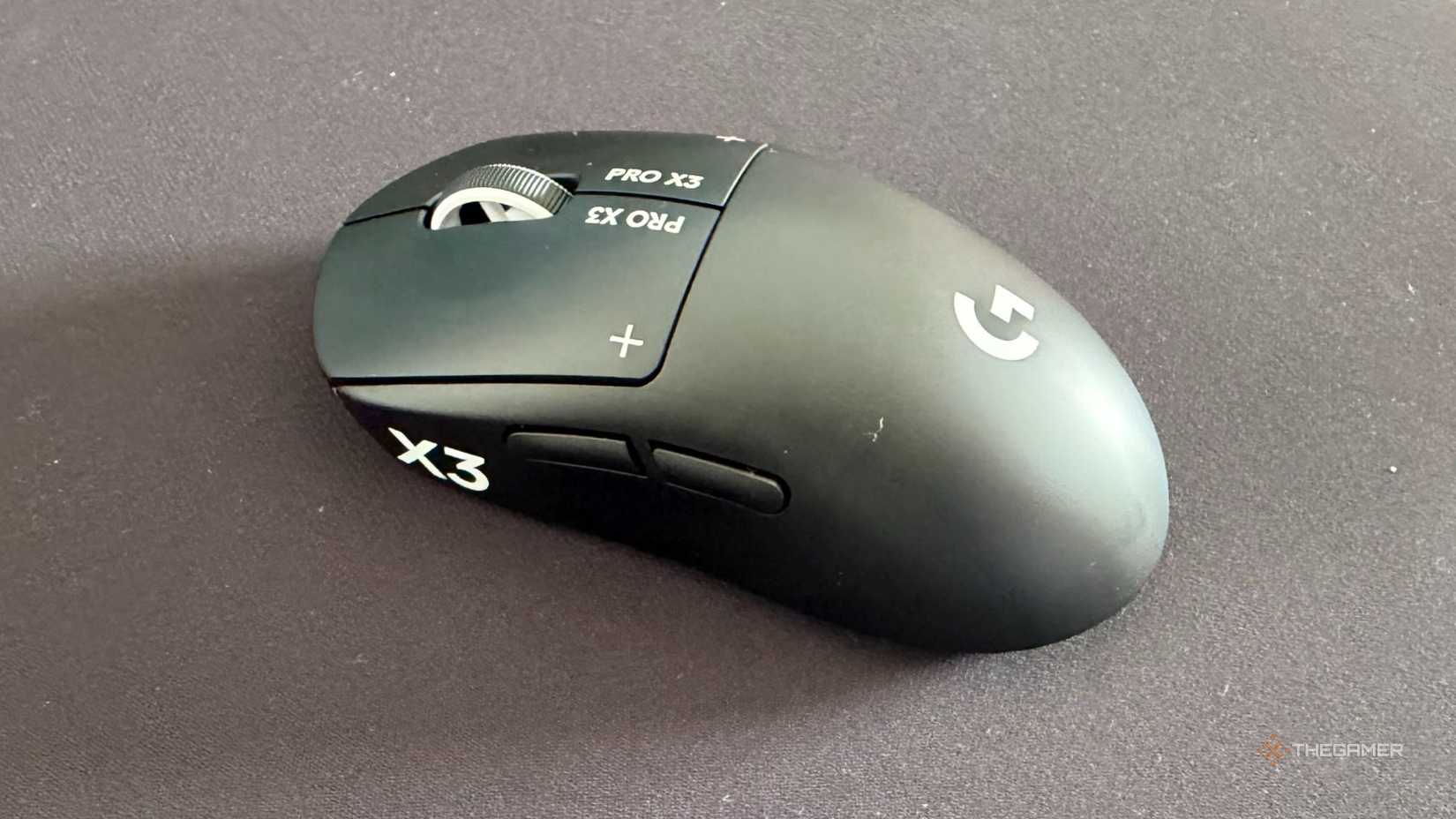 An image of the Logitech Pro X3 Superstrike in black.