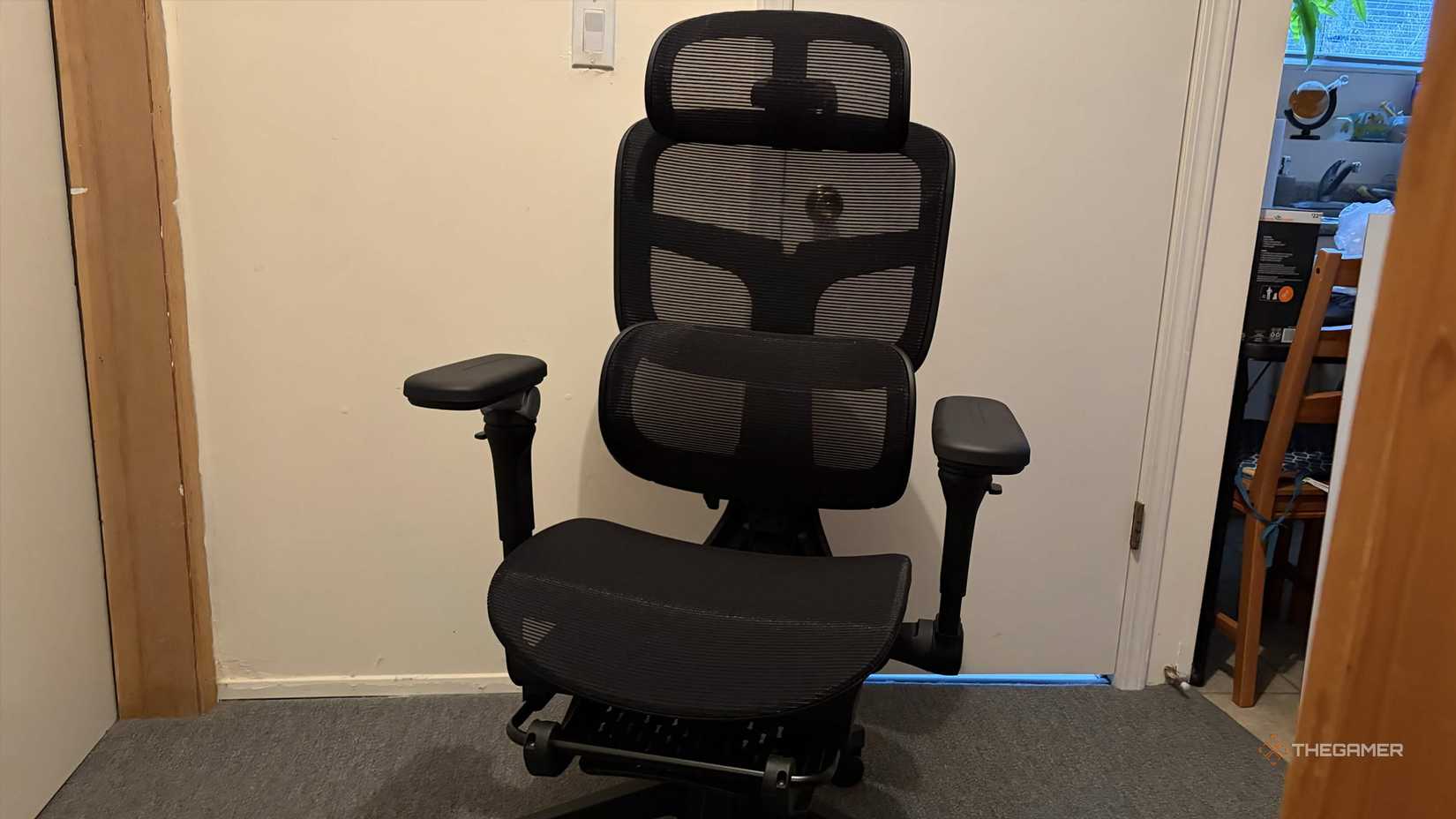Boulies EP600 Ergonomic Chair Review: A One-Size-Fits-All Solution